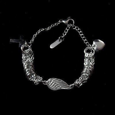 ДАМСКА ГРИВНА ОТ МЕДИЦИНСКА СТОМАНА С КРИЛО GR09