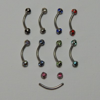 ОБЕЦА ЗА ВЕЖДА СЪС СВЕТЛО СИНИ КРИСТАЛИ