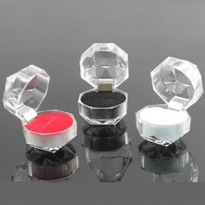 КУТИЙКА ЗА БИЖУТА К01