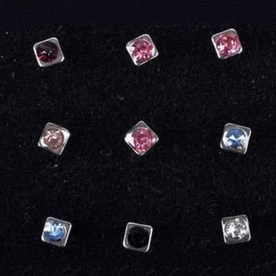 ОБЕЦА ЗА НОС С КВАДРАТНИ КАМЪЧЕТА